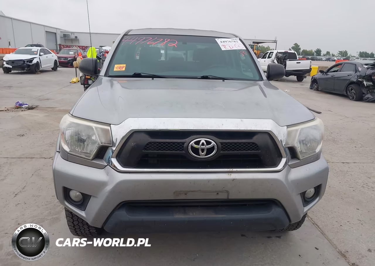 2015 Toyota Tacoma Base V6 VIN:3TMMU4FN3FM082134 - 13
