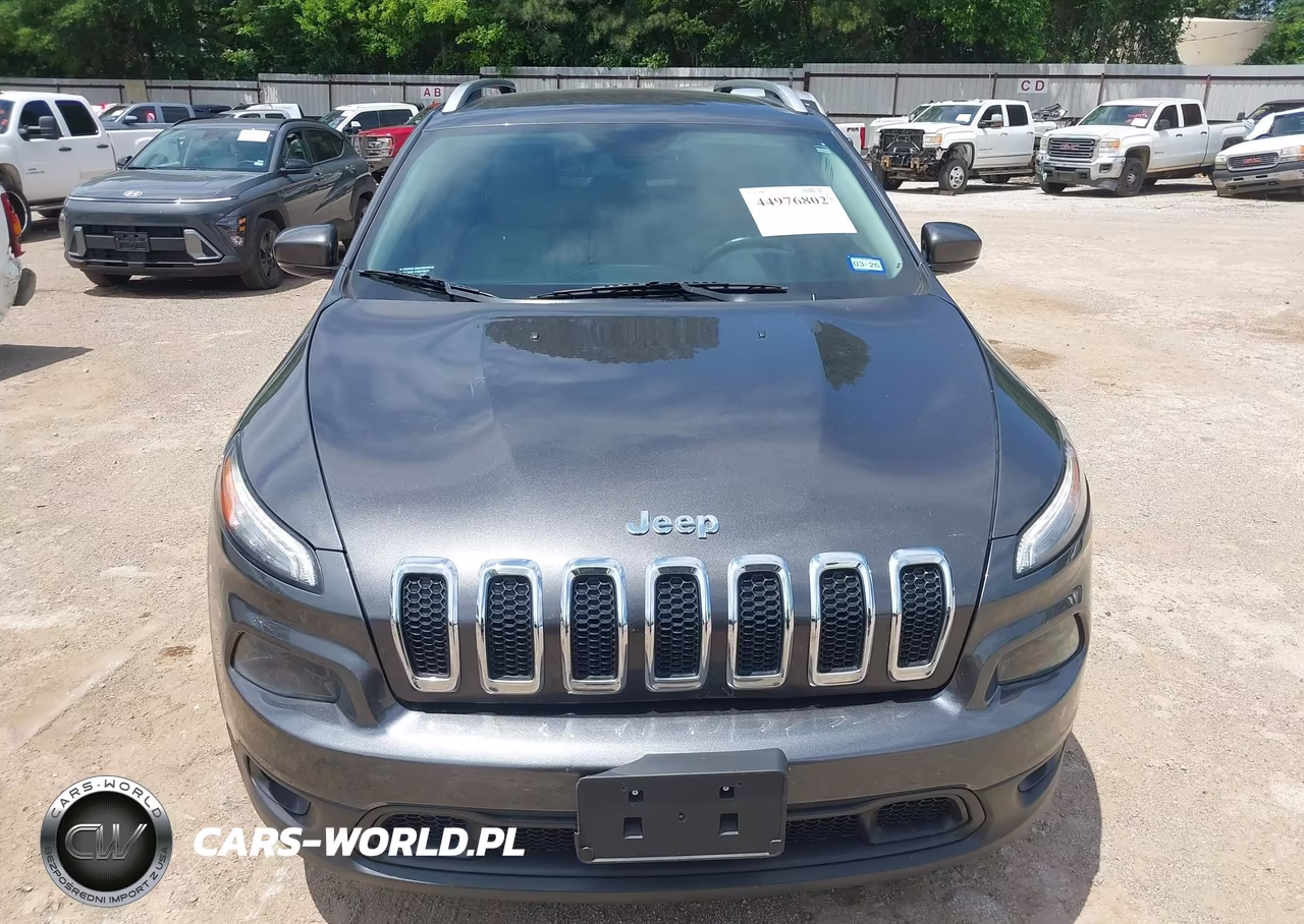 2016 Jeep Cherokee Latitude VIN:1C4PJLCS2GW370528 - 12
