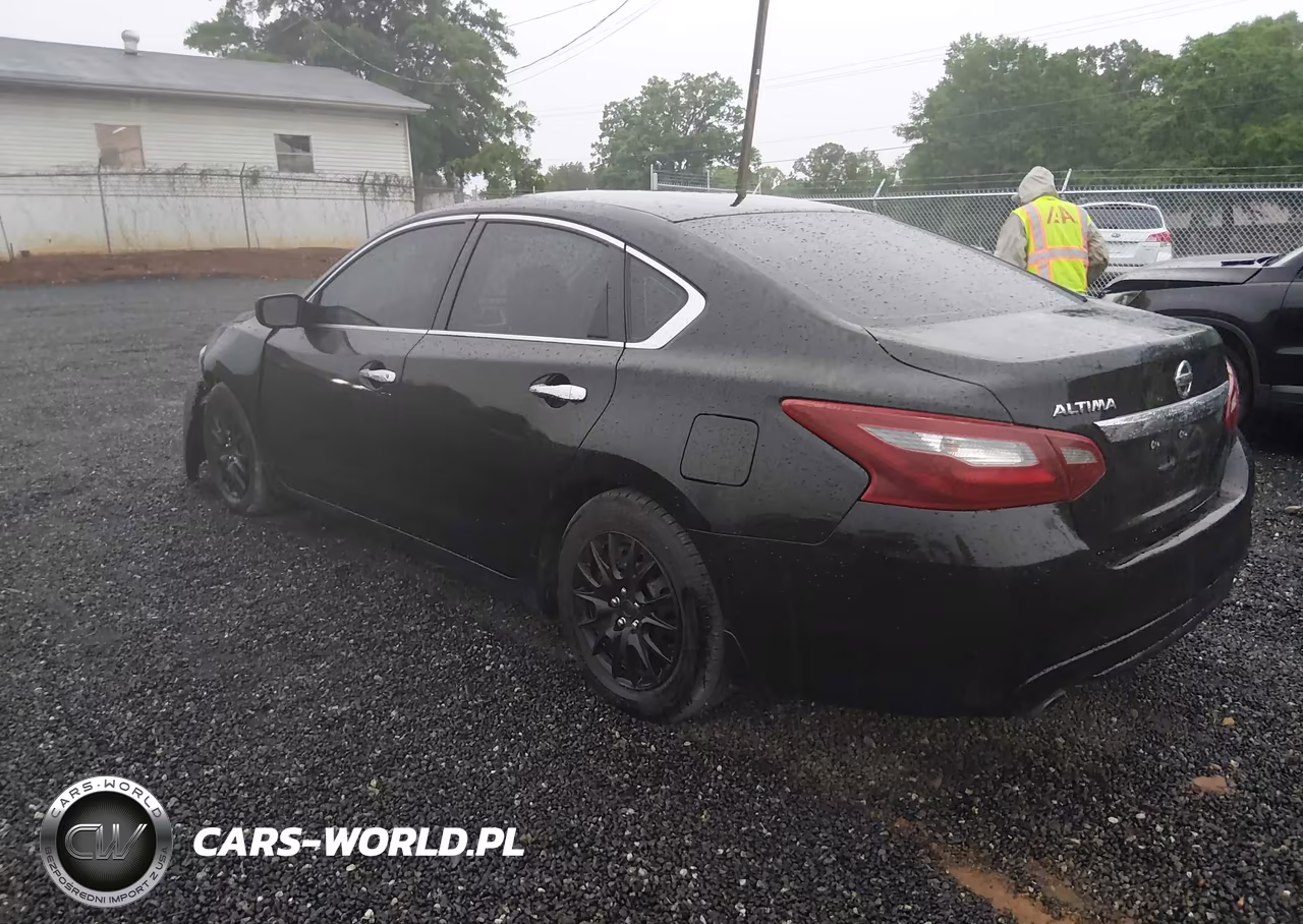2018 Nissan Altima 2.5 S VIN:1N4AL3AP2JC297030 - 3