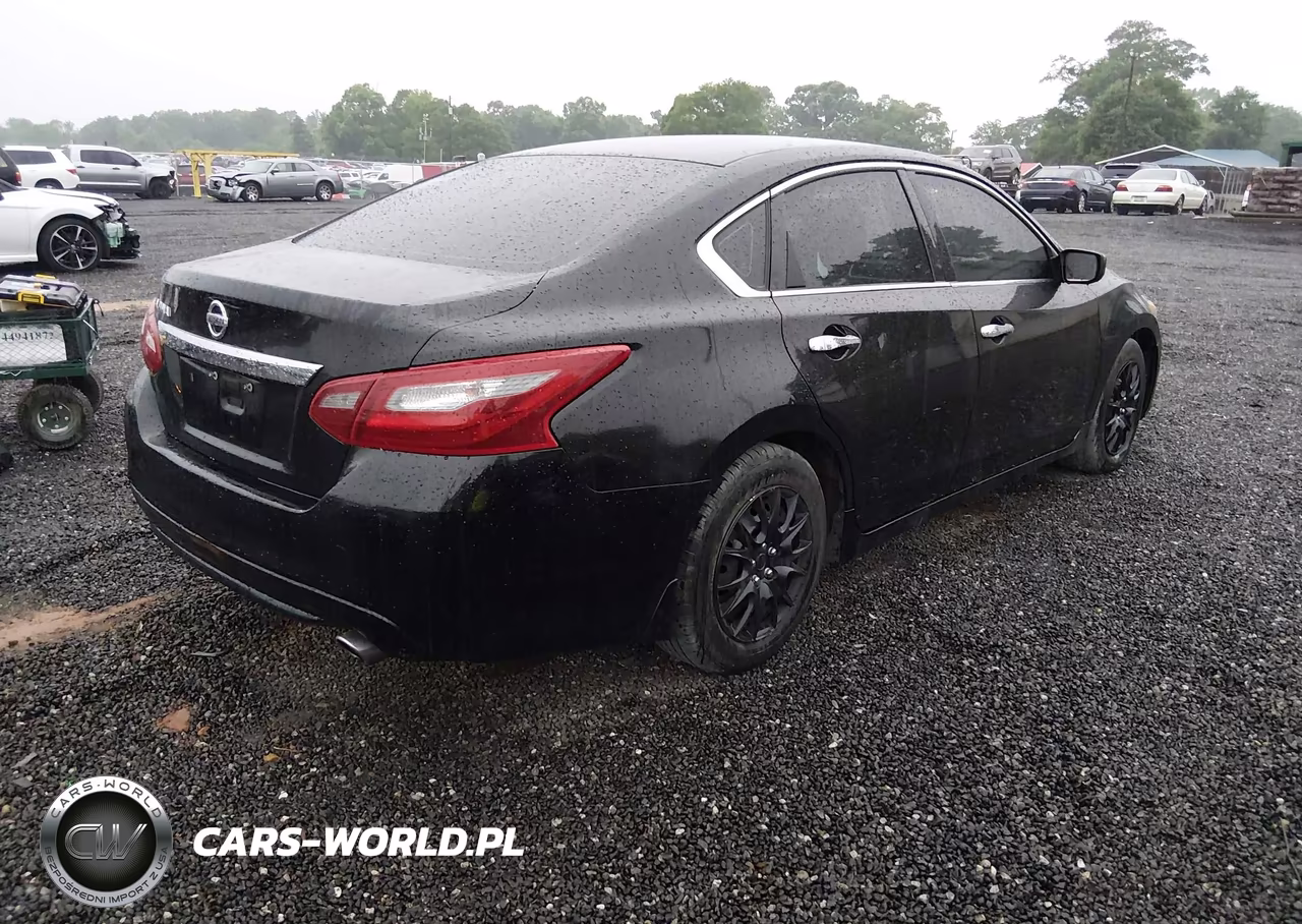 2018 Nissan Altima 2.5 S VIN:1N4AL3AP2JC297030 - 4