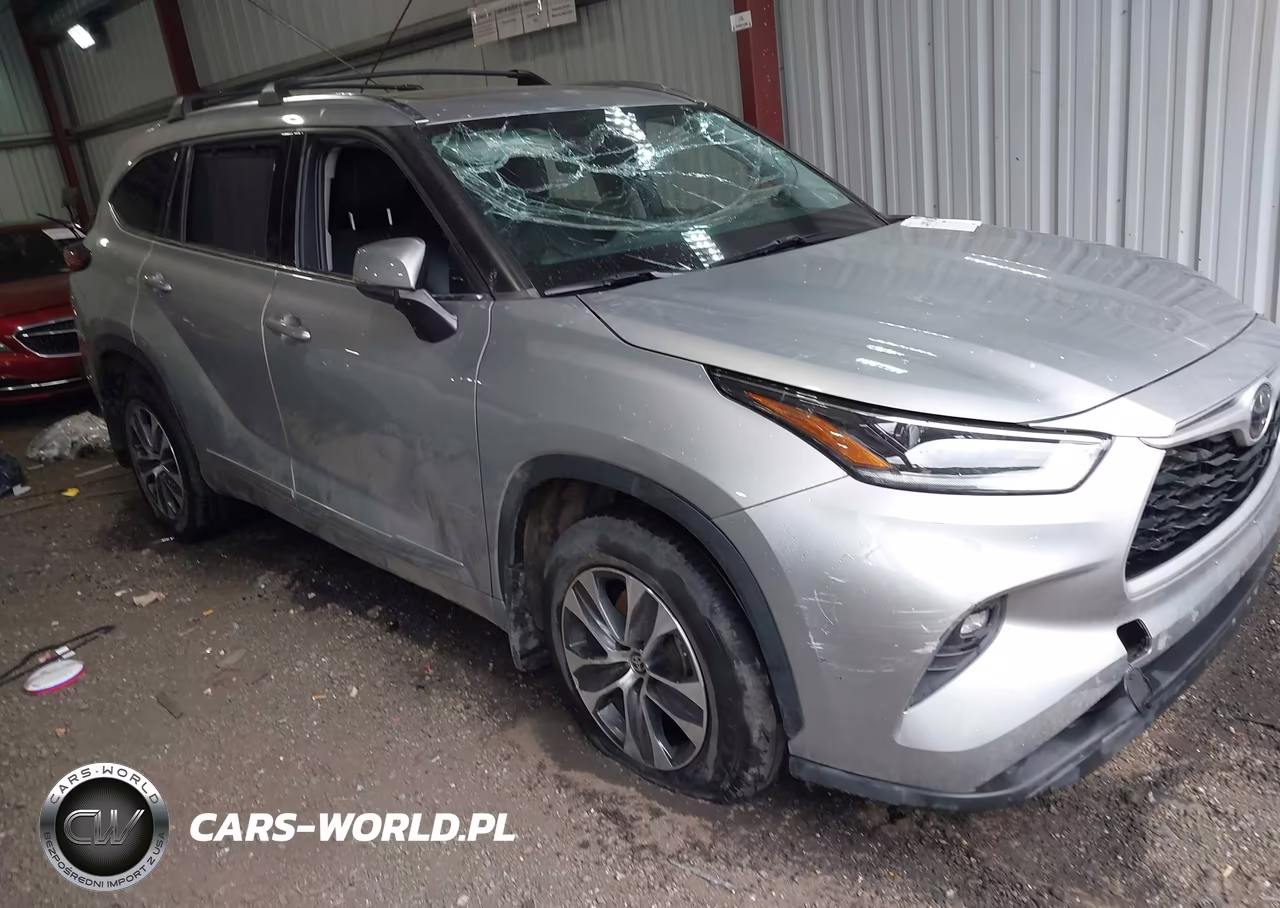 2021 Toyota Highlander Xle – zdjęcie 1 z 16