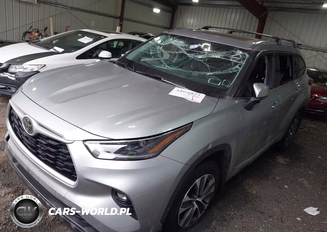 2021 Toyota Highlander Xle VIN:5TDGZRBH4MS103985 - 2