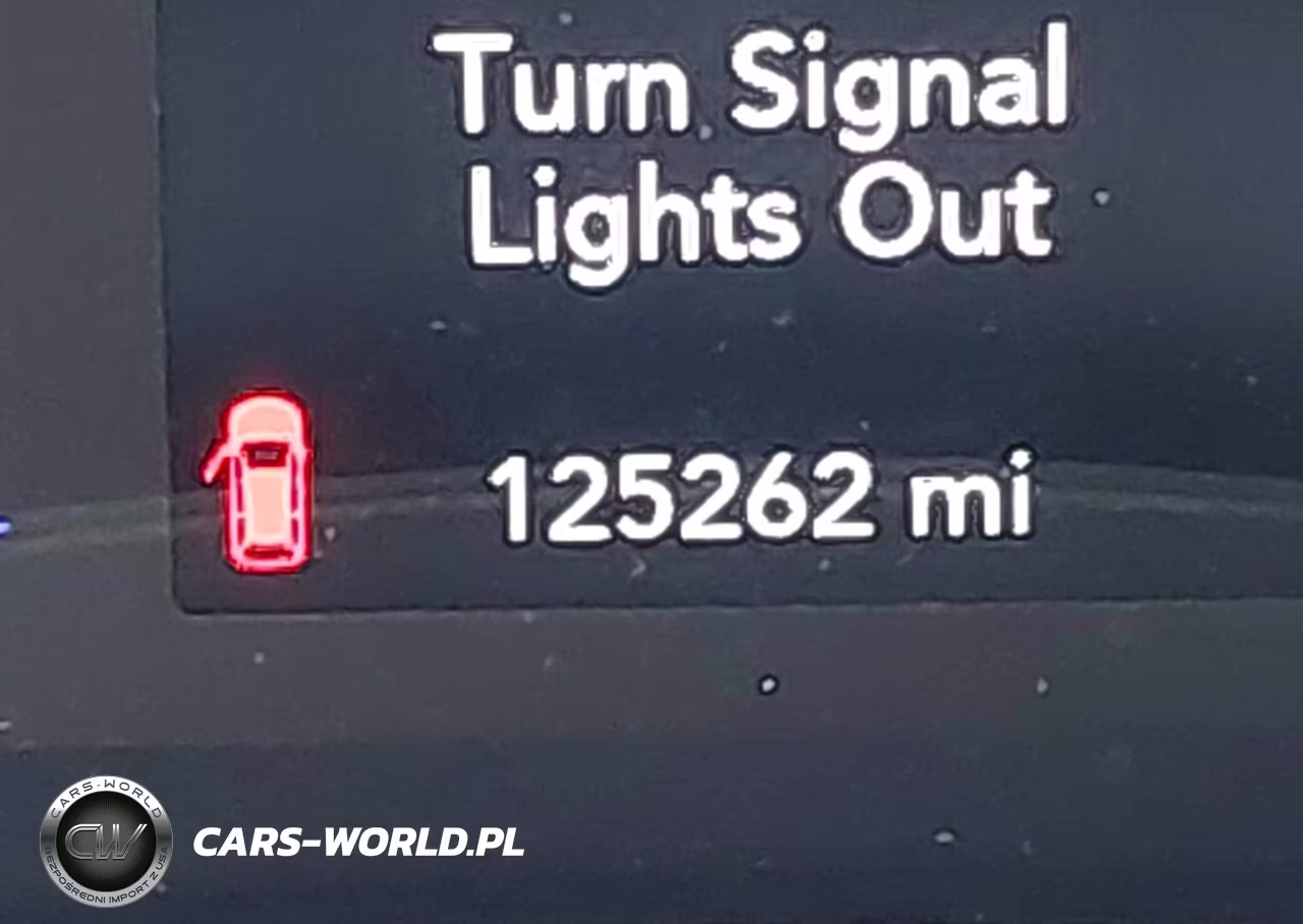 2018 Chrysler Pacifica Touring L VIN:2C4RC1BG7JR352305 - 16