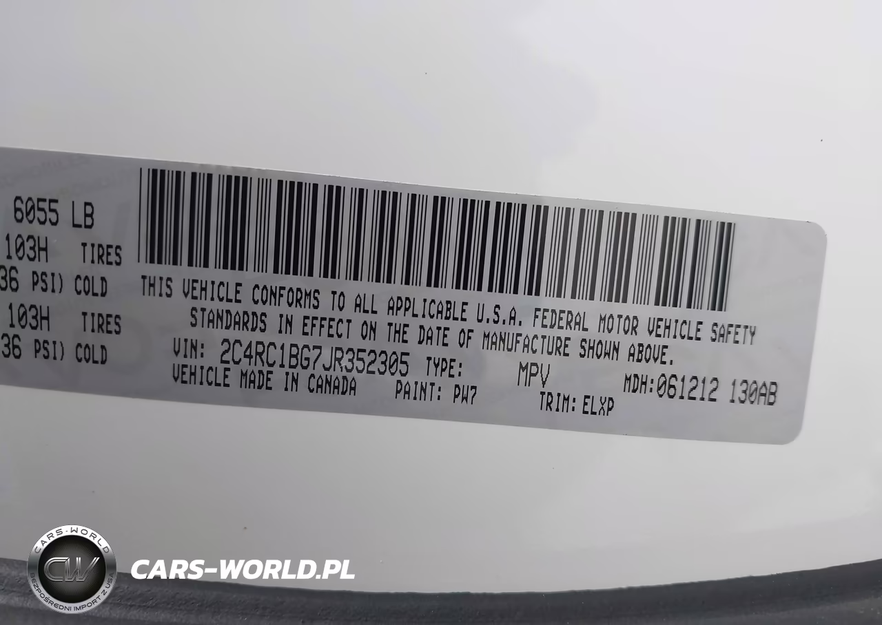 2018 Chrysler Pacifica Touring L VIN:2C4RC1BG7JR352305 - 9