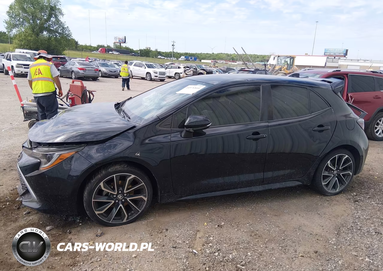 2020 Toyota Corolla Xse VIN:JTNC4RBE9L3102992 - 14