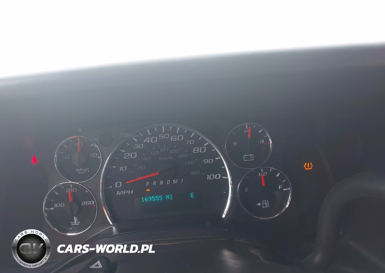 2016 Chevrolet Express 2500 Work Van VIN:1GCWGAFF0G1134101 - 7
