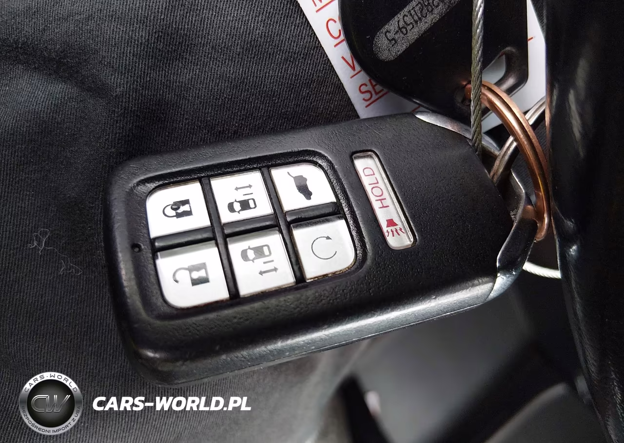 2019 Honda Odyssey Touring VIN:5FNRL6H8XKB102244 - 11