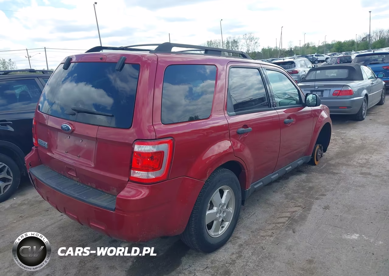 2011 Ford Escape Xlt VIN:1FMCU9D7XBKA97451 - 4