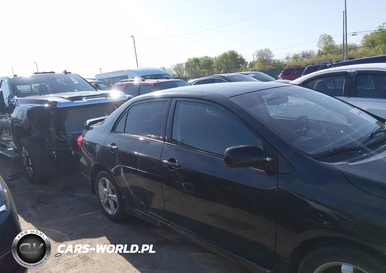 2013 Toyota Corolla S VIN:5YFBU4EE0DP085135 - 13