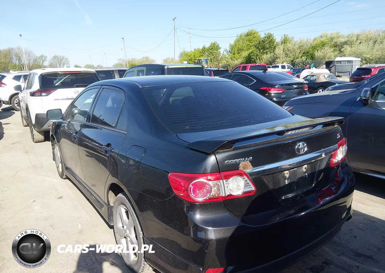 2013 Toyota Corolla S VIN:5YFBU4EE0DP085135 - 3
