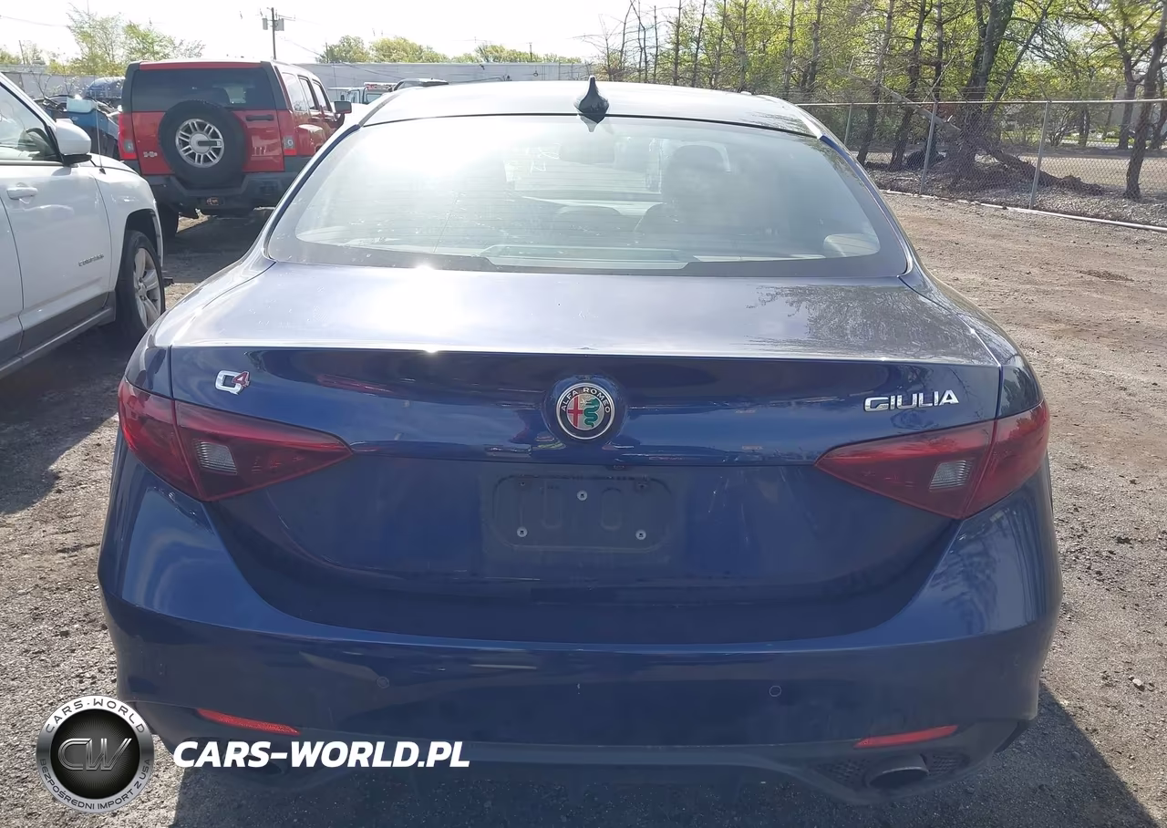2017 Alfa Romeo Giulia Ti Awd VIN:ZARFAEEN3H7554599 - 16