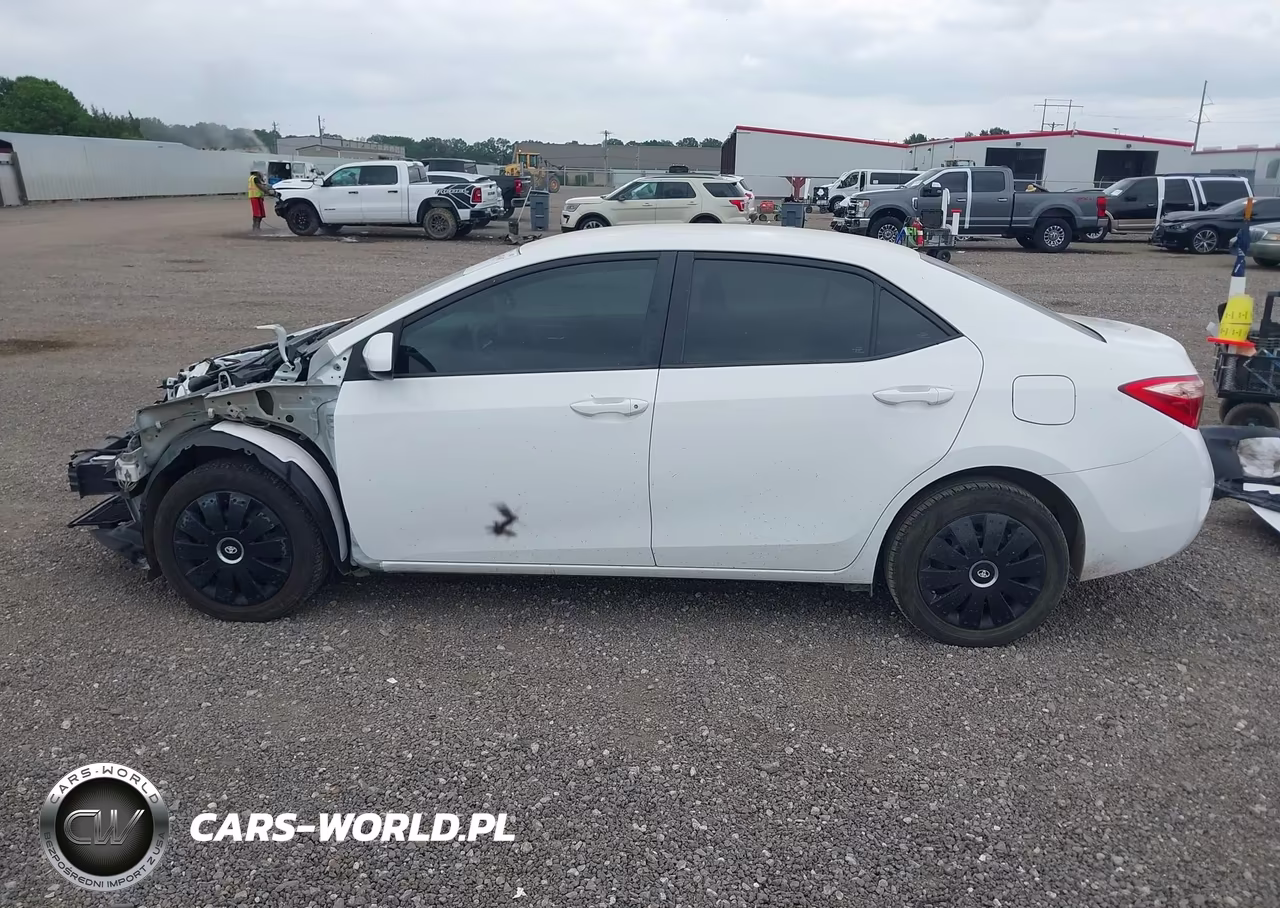 2019 Toyota Corolla Le VIN:2T1BURHE6KC193958 - 15