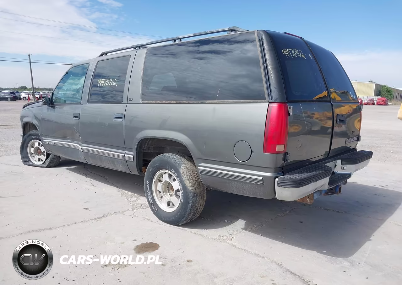 1999 Chevrolet Suburban 1500 Lt VIN:3GNEC16R4XG121412 - 3