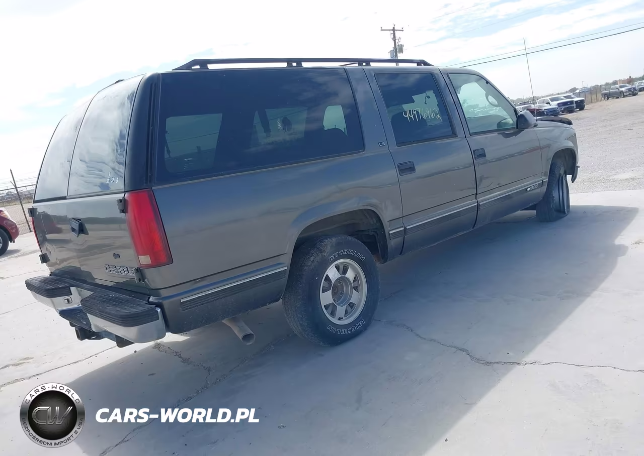 1999 Chevrolet Suburban 1500 Lt VIN:3GNEC16R4XG121412 - 4