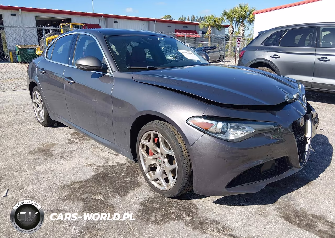 2019 Alfa Romeo Giulia Ti Awd – zdjęcie 1 z 16