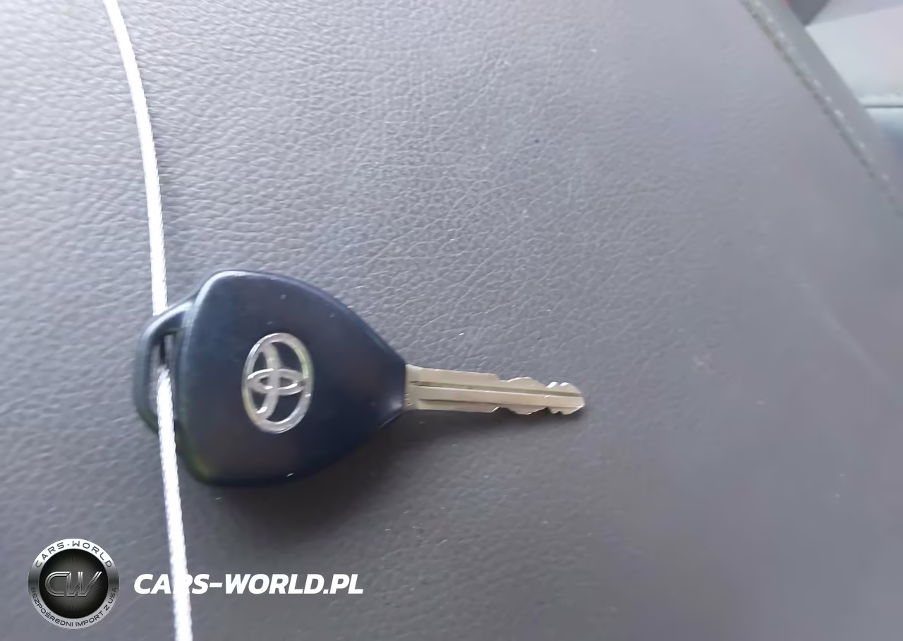 2012 Toyota Corolla S VIN:2T1BU4EE4CC901200 - 11