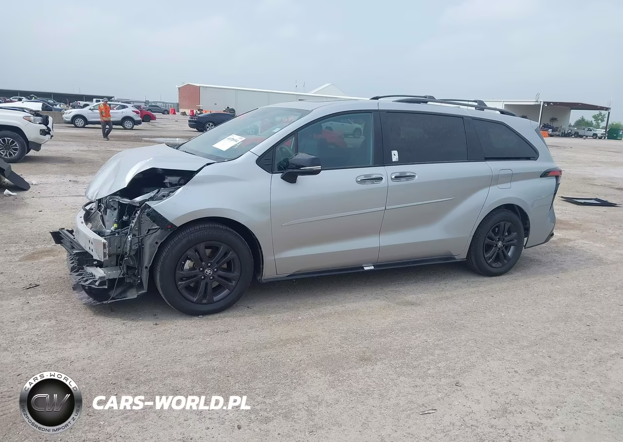 2025 Toyota Sienna Xse VIN:5TDCSKFC9SS165081 - 15