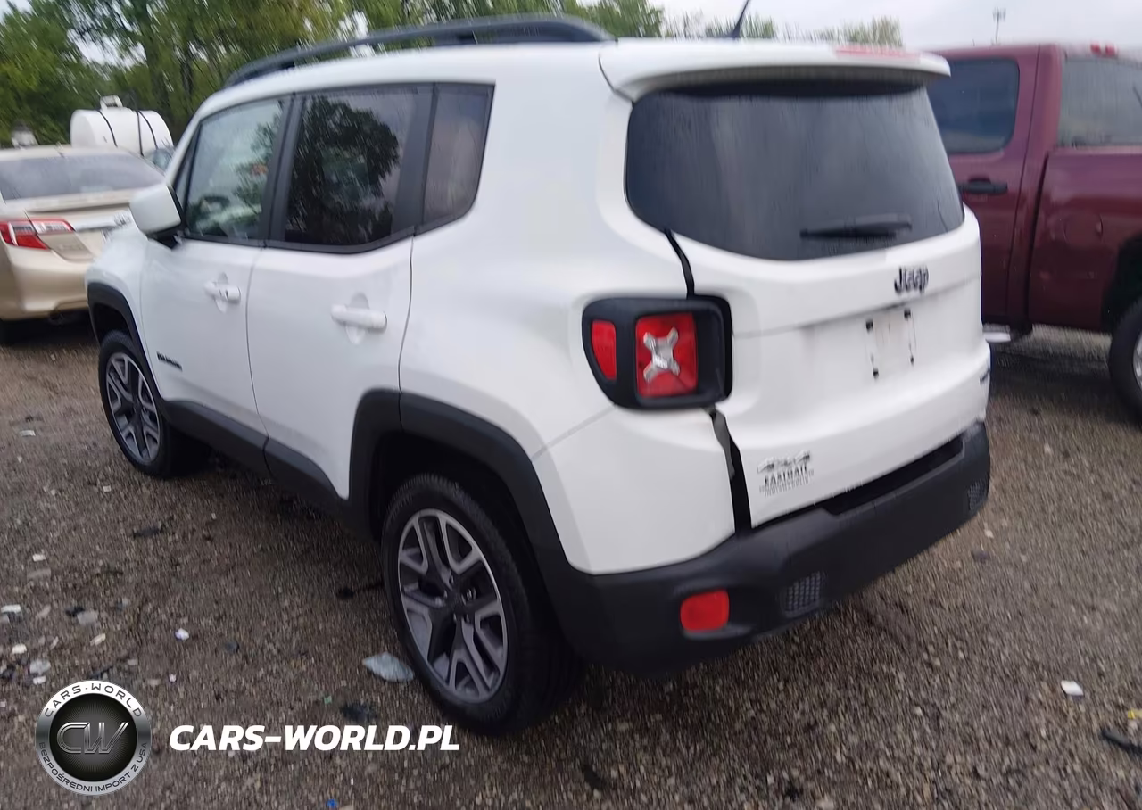2017 Jeep Renegade Latitude 4X4 VIN:ZACCJBBB4HPE50020 - 3