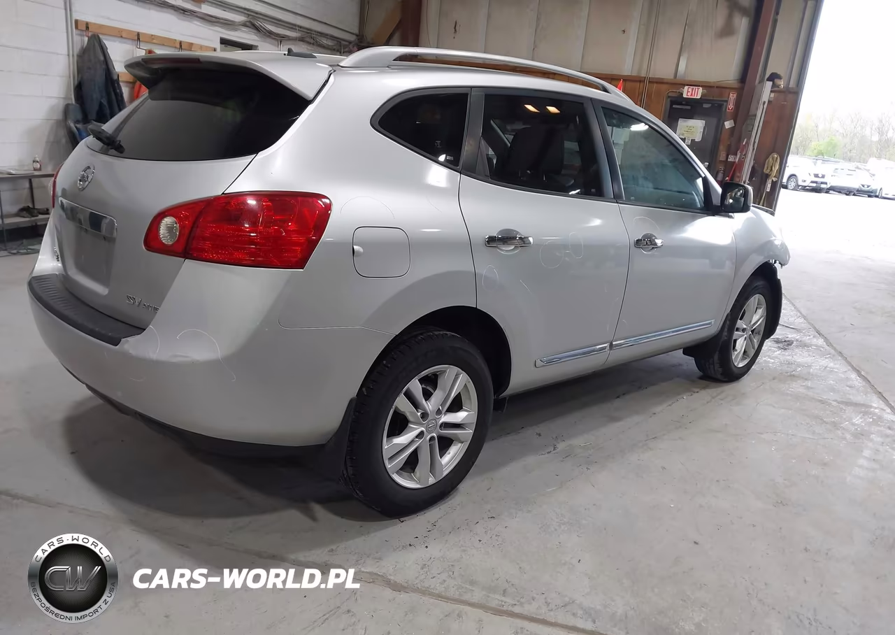 2013 Nissan Rogue Sv VIN:JN8AS5MV9DW603635 - 4