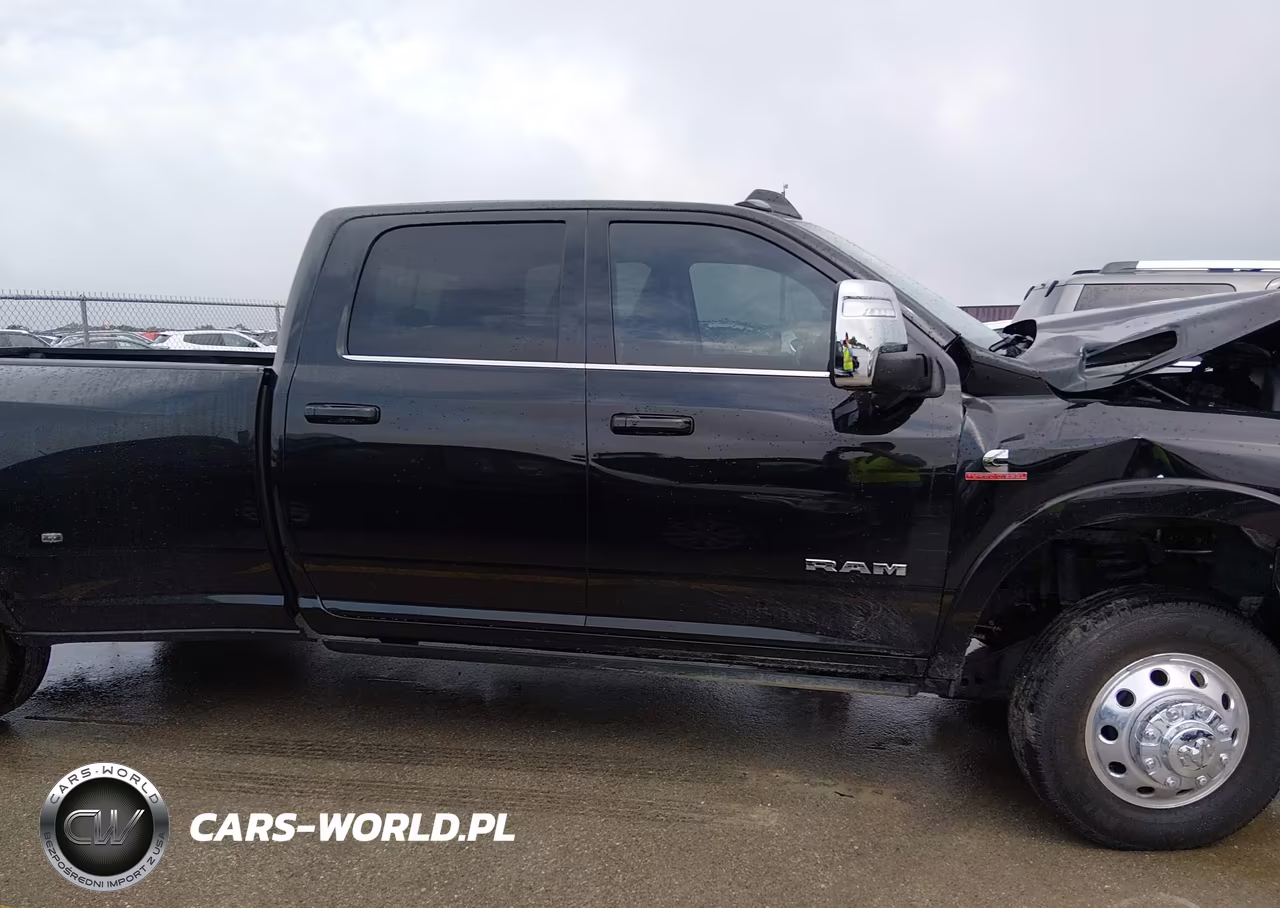 2025 Ram 3500 Limited Longhorn 4X4 8' Box VIN:3C63RRRL6SG554881 - 15