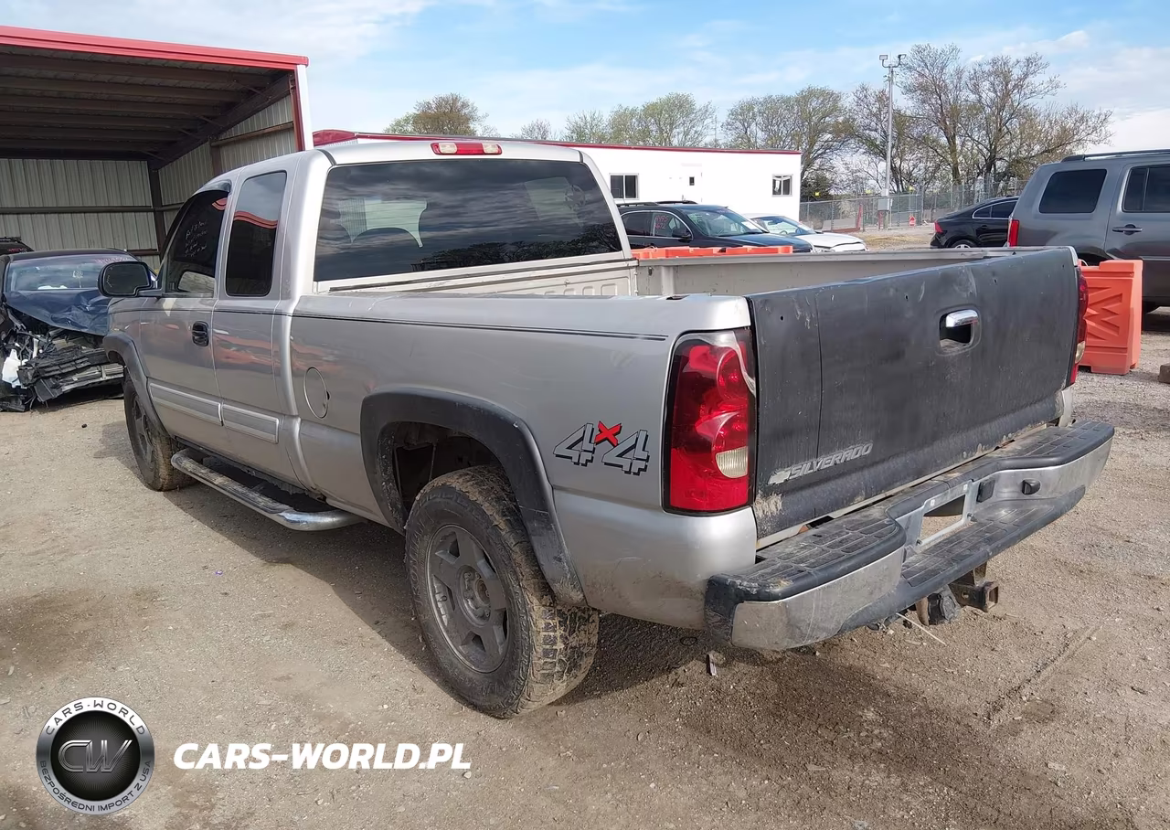 2007 Chevrolet Silverado 1500 Classic Lt1 VIN:2GCEK19Z671118057 - 3