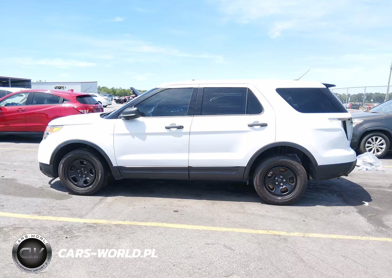 2015 Ford Utility Police Interceptor VIN:1FM5K8AR4FGC29885 - 14