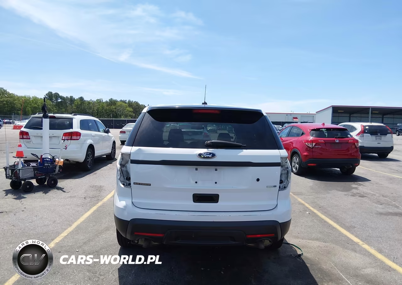 2015 Ford Utility Police Interceptor VIN:1FM5K8AR4FGC29885 - 16