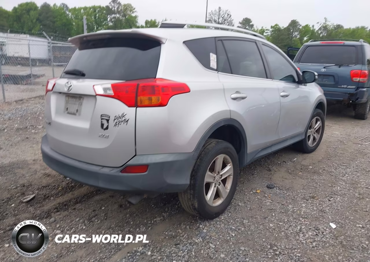 2014 Toyota Rav4 Xle VIN:2T3WFREV6EW102360 - 4