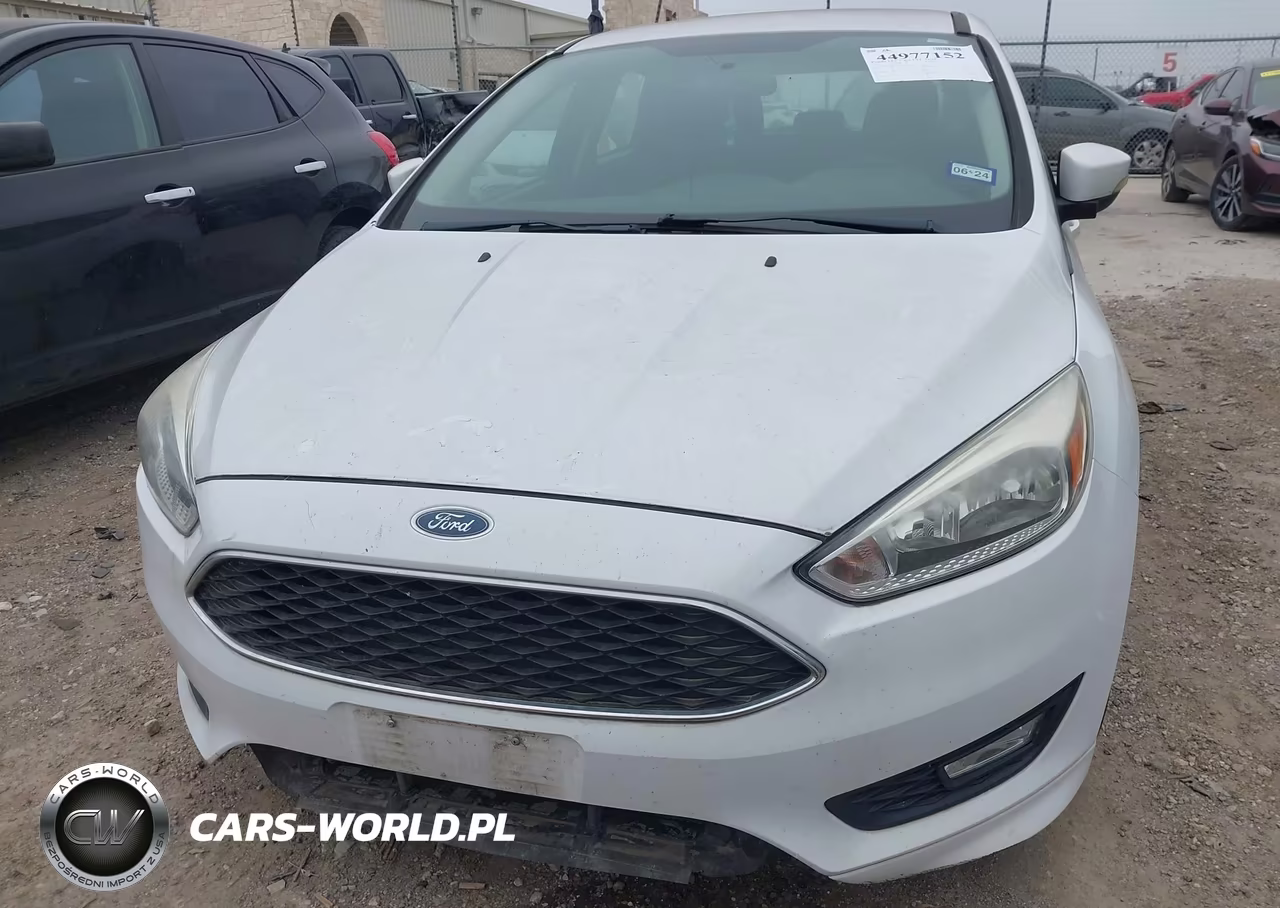 2015 Ford Focus Se VIN:1FADP3K24FL251436 - 6