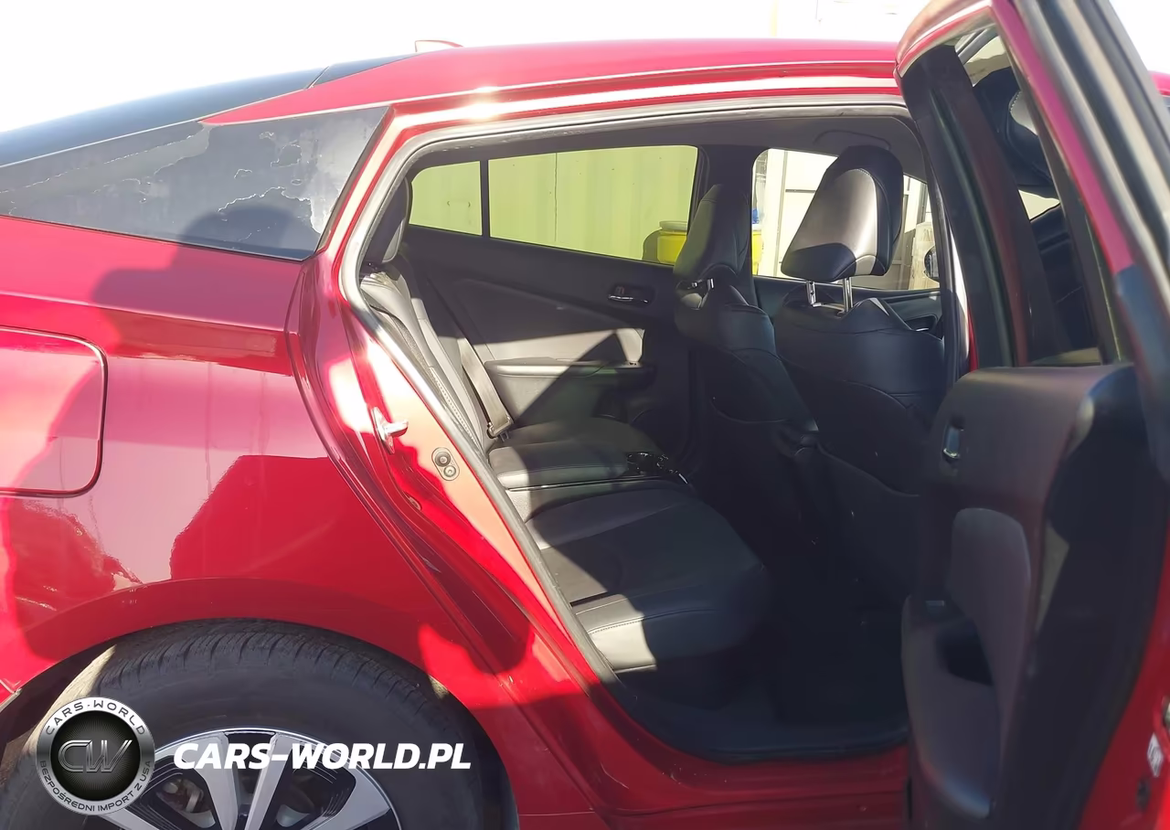 2019 Toyota Prius Prime Premium VIN:JTDKARFP3K3105034 - 8