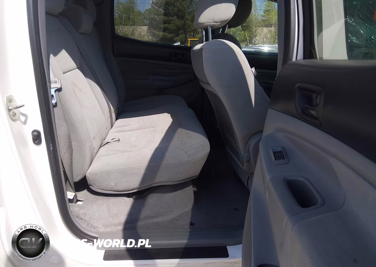 2011 Toyota Tacoma Base V6 VIN:3TMLU4EN6BM066517 - 8