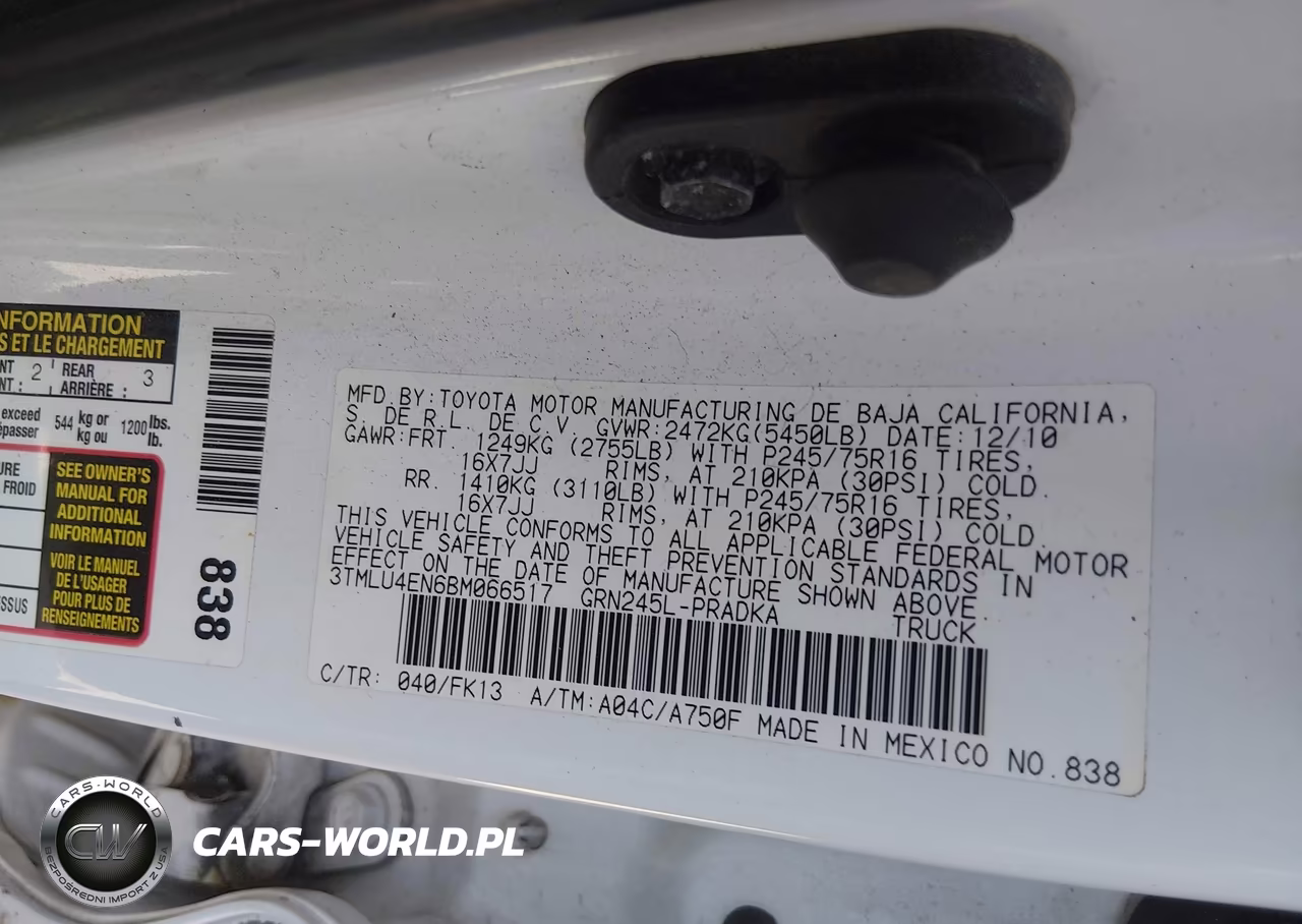 2011 Toyota Tacoma Base V6 VIN:3TMLU4EN6BM066517 - 9