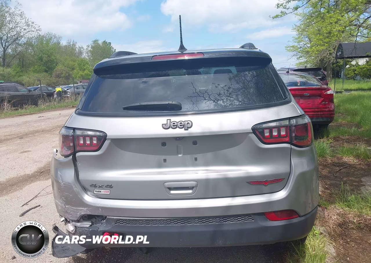 2022 Jeep Compass Trailhawk 4X4 VIN:3C4NJDDB6NT236183 - 16