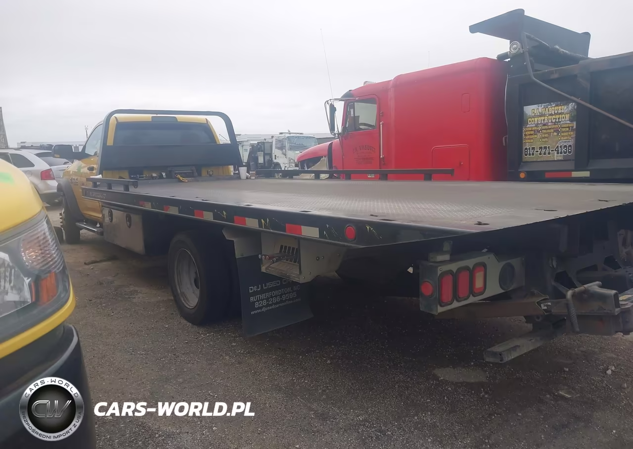 2016 Ram 5500 Chassis Tradesman-Slt VIN:3C7WRMDL0GG275405 - 3