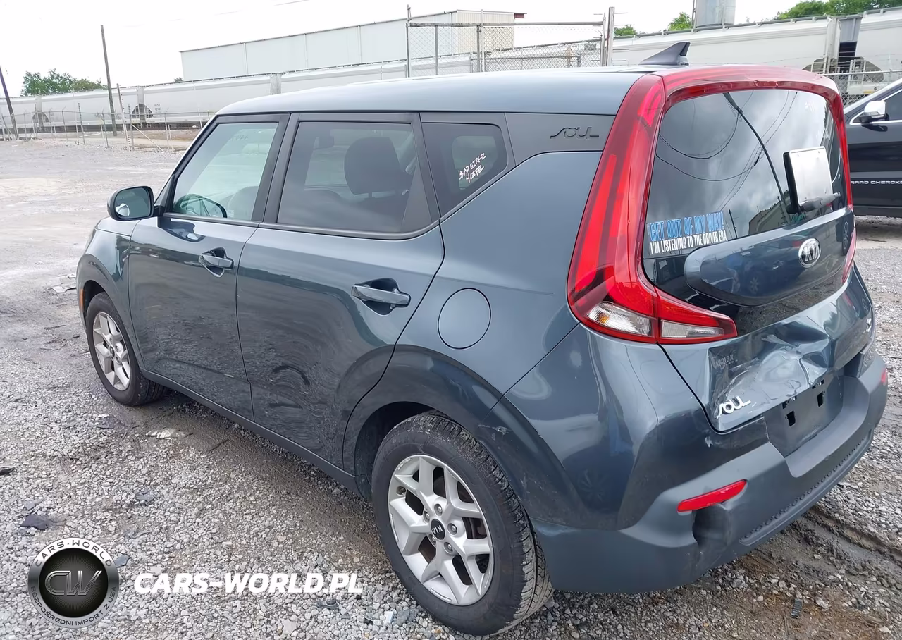 2020 Kia Soul S VIN:KNDJ23AU3L7035922 - 3