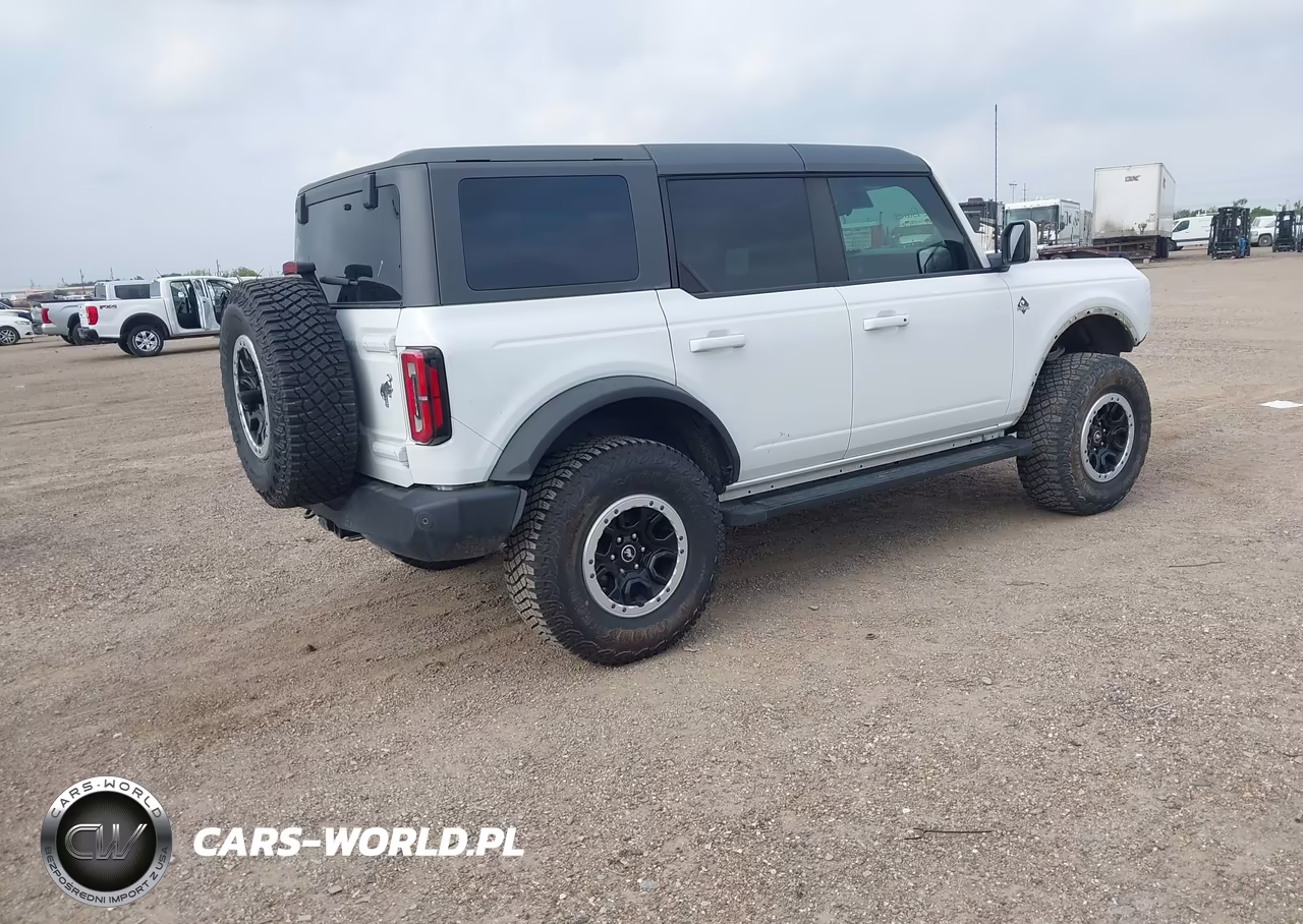 2023 Ford Bronco Outer Banks VIN:1FMEE5DP2PLC13368 - 4