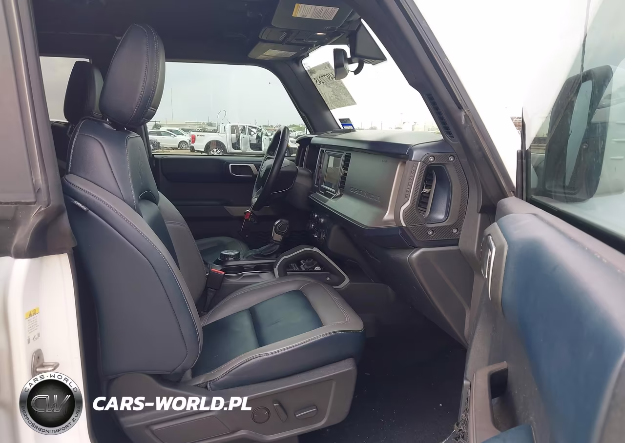 2023 Ford Bronco Outer Banks VIN:1FMEE5DP2PLC13368 - 5