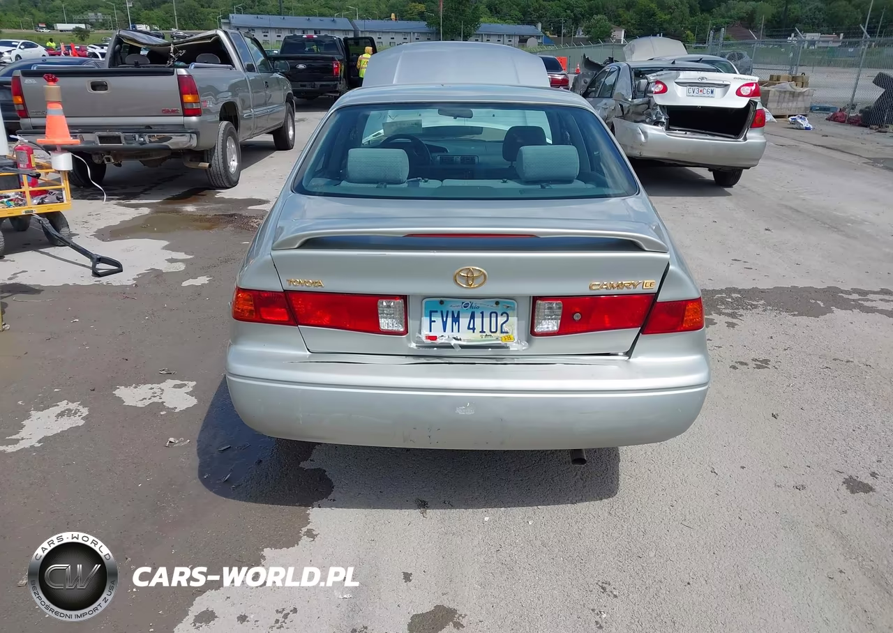 2000 Toyota Camry Le VIN:4T1BG22K1YU007120 - 16
