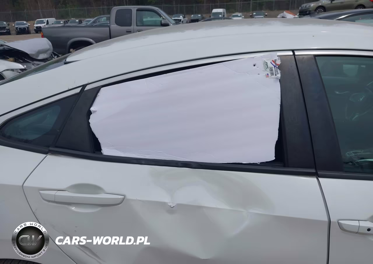 2019 Honda Civic Sport VIN:2HGFC2F89KH584019 - 17