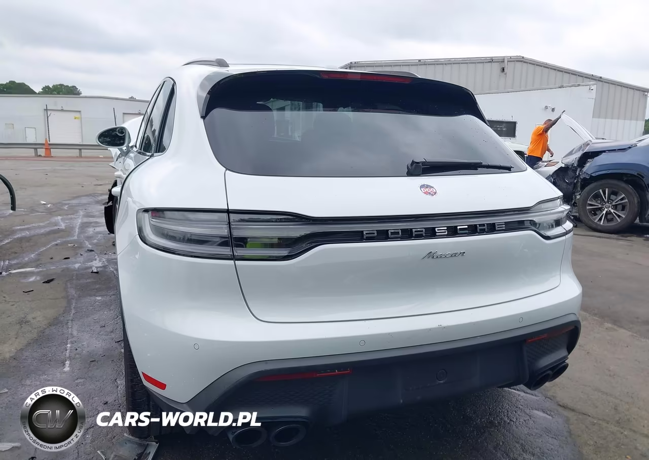 2025 Porsche Macan T VIN:WP1AA2A51SLB02401 - 16