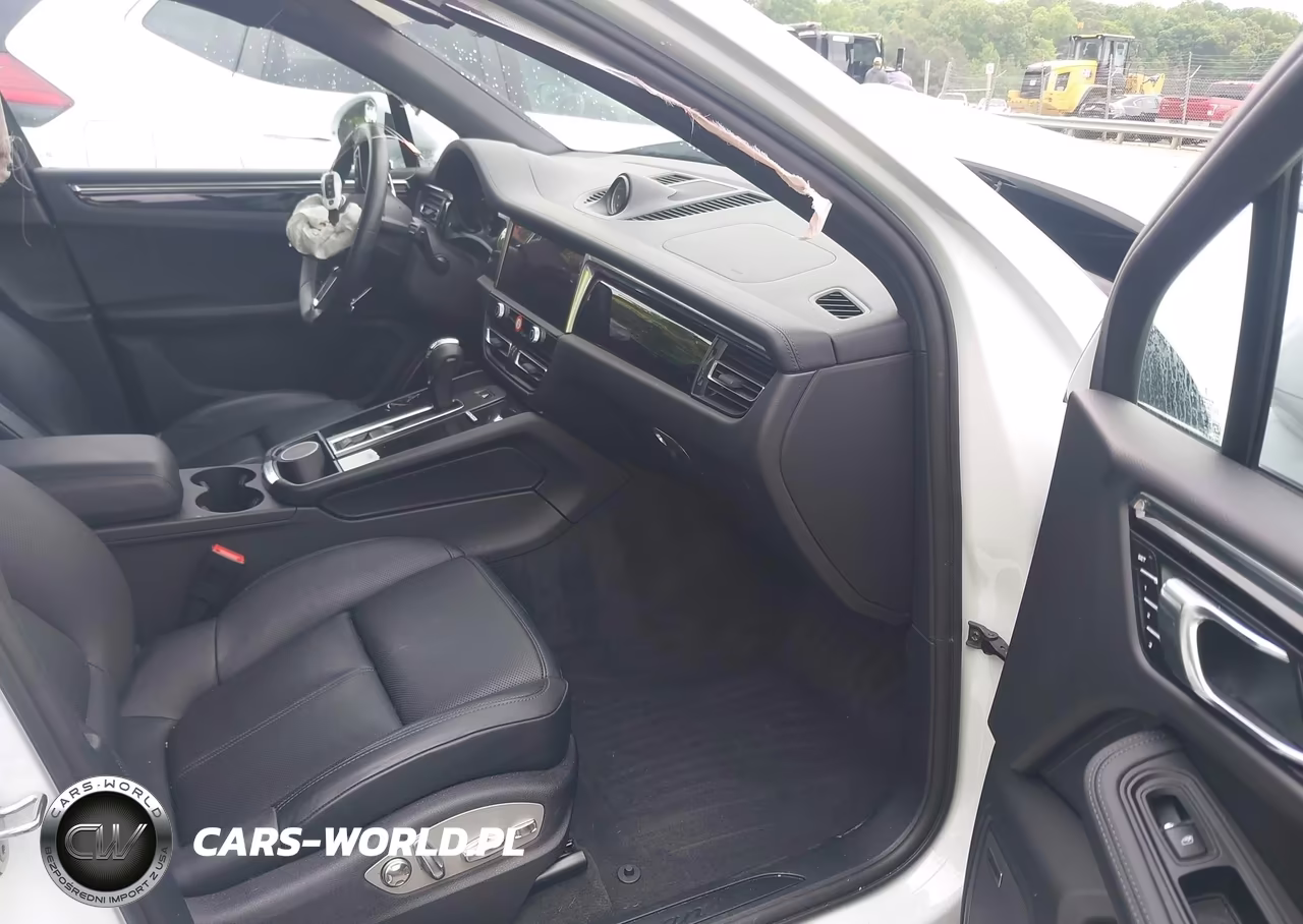 2025 Porsche Macan T VIN:WP1AA2A51SLB02401 - 5