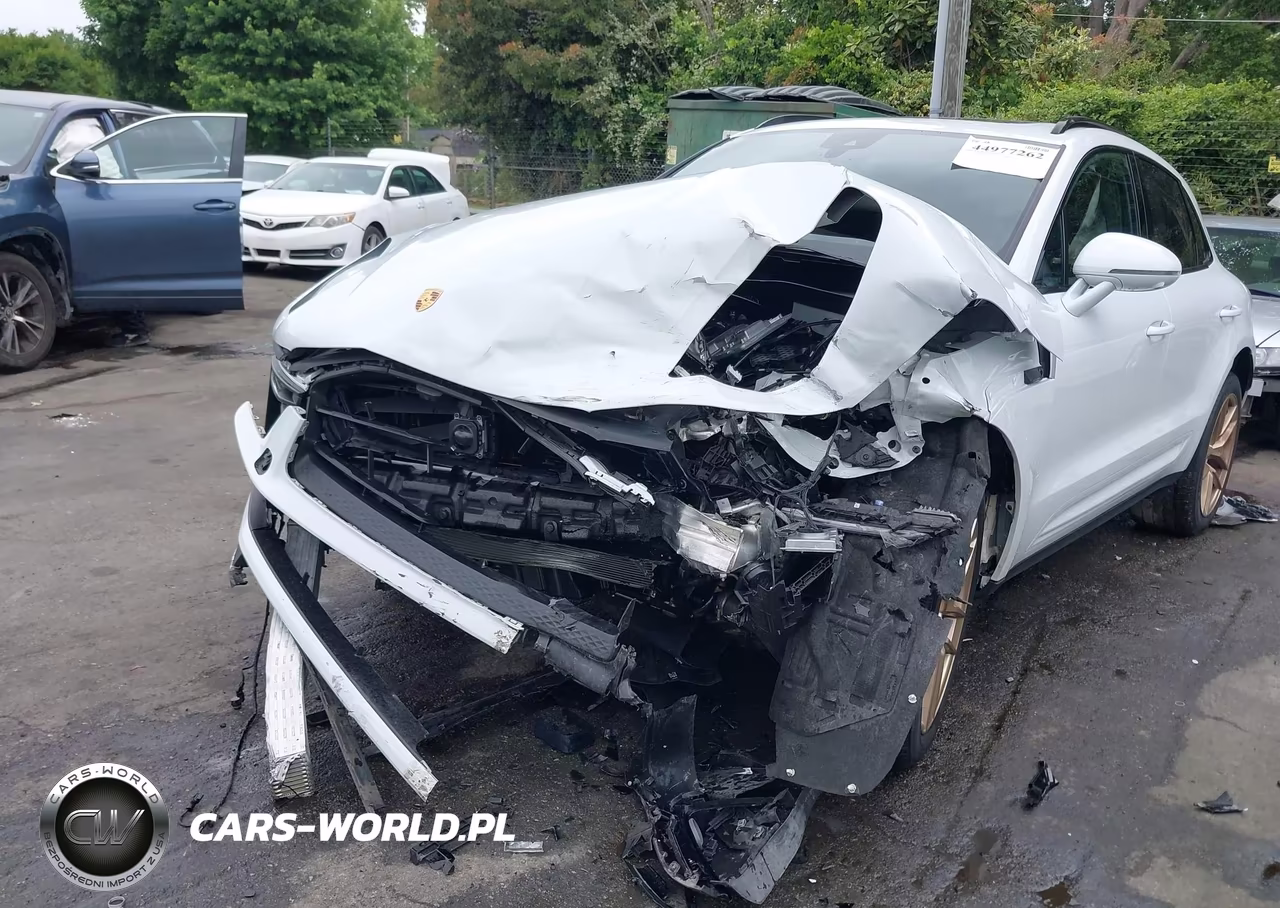 2025 Porsche Macan T VIN:WP1AA2A51SLB02401 - 6