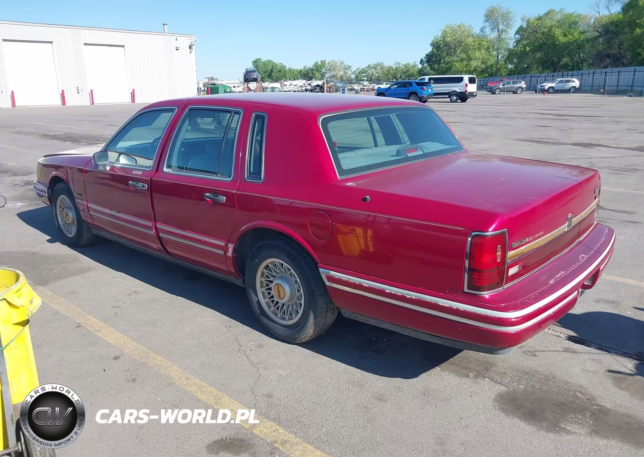 1994 Lincoln Town Car Executive VIN:1LNLM81W6RY729214 - 3