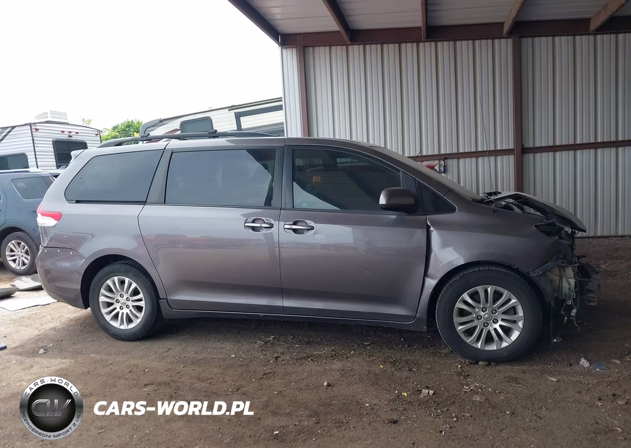 2012 Toyota Sienna Xle V6 8 Passenger VIN:5TDYK3DC5CS264125 - 14