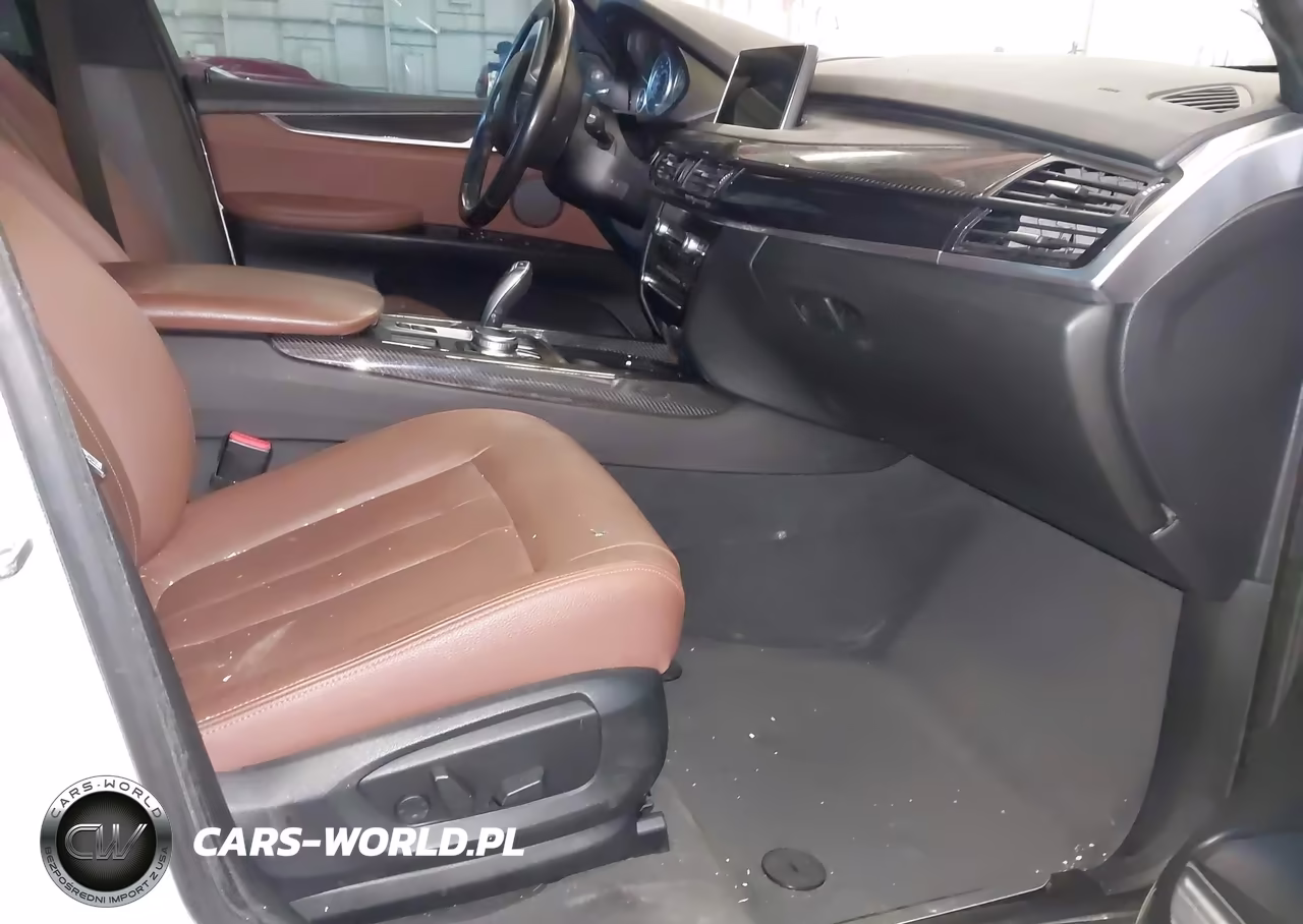 2017 BMW X5 xDrive35I VIN:5UXKR0C57H0U51863 - 5