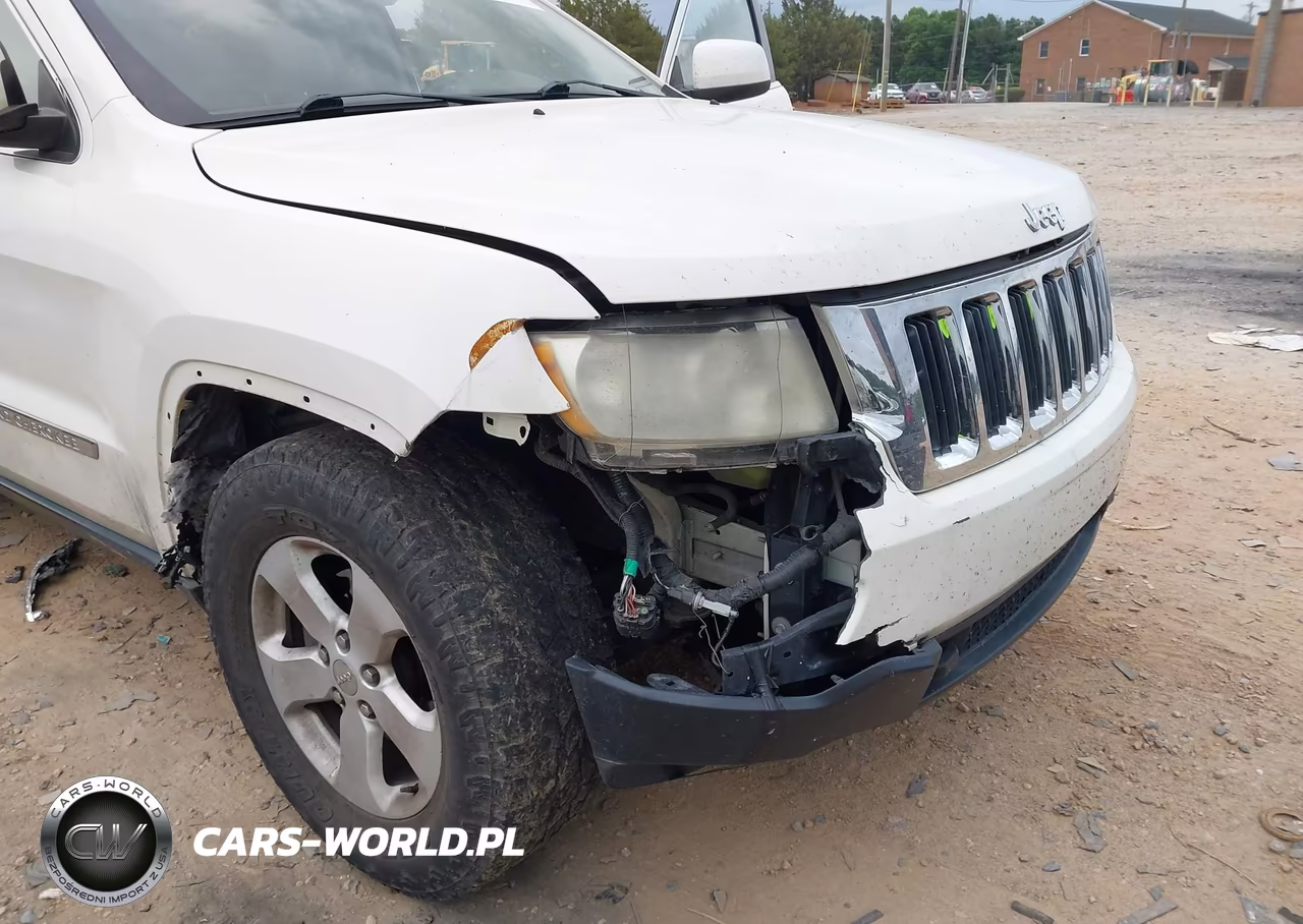 2012 Jeep Grand Cherokee Laredo VIN:1C4RJFAG3CC287419 - 6
