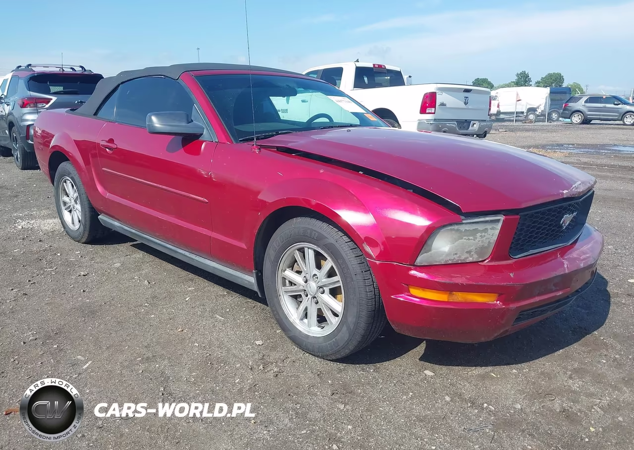 2007 Ford Mustang V6 Deluxe-V6 Premium