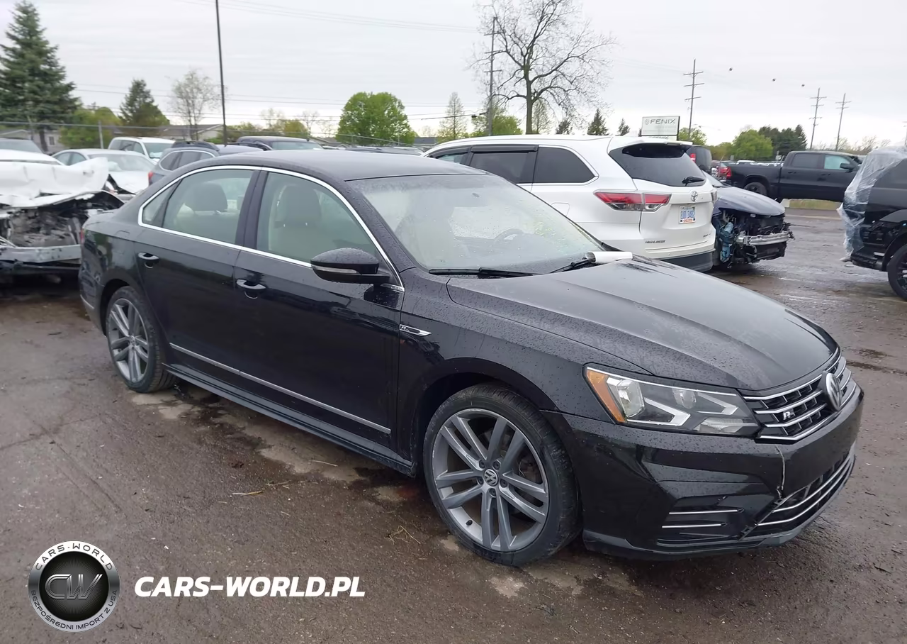 2017 Volkswagen Passat 1.8T R-Line