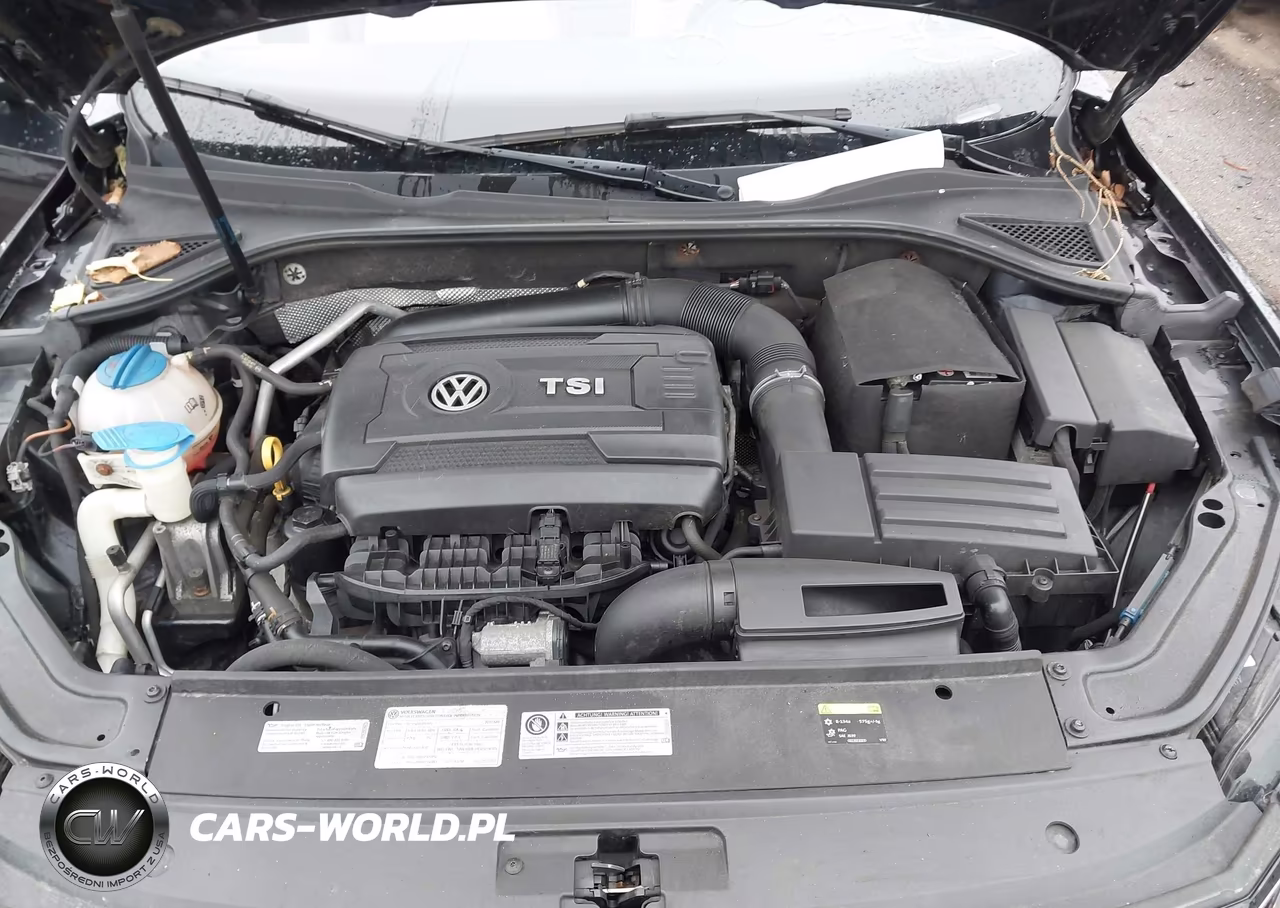 2017 Volkswagen Passat 1.8T R-Line VIN:1VWDT7A35HC054167 - 10