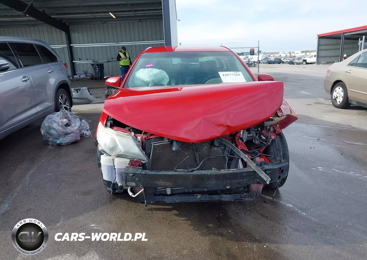 2014 Toyota Camry Se VIN:4T1BF1FK6EU831827 - 13